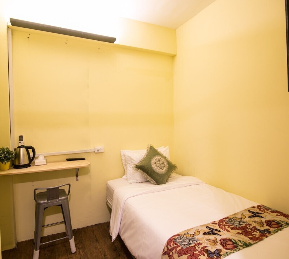 Business Single Room