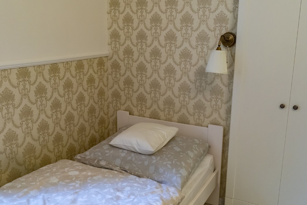 Romantic Studio, Multiple Beds, Kitchenette, Courtyard Area