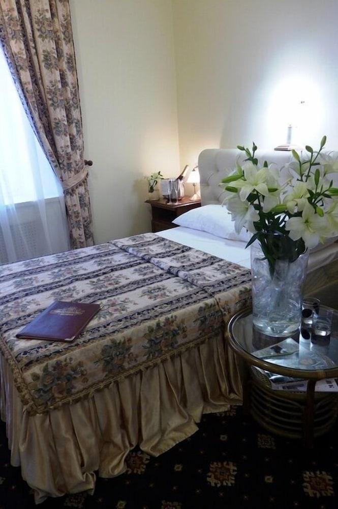 Single Room photo 2