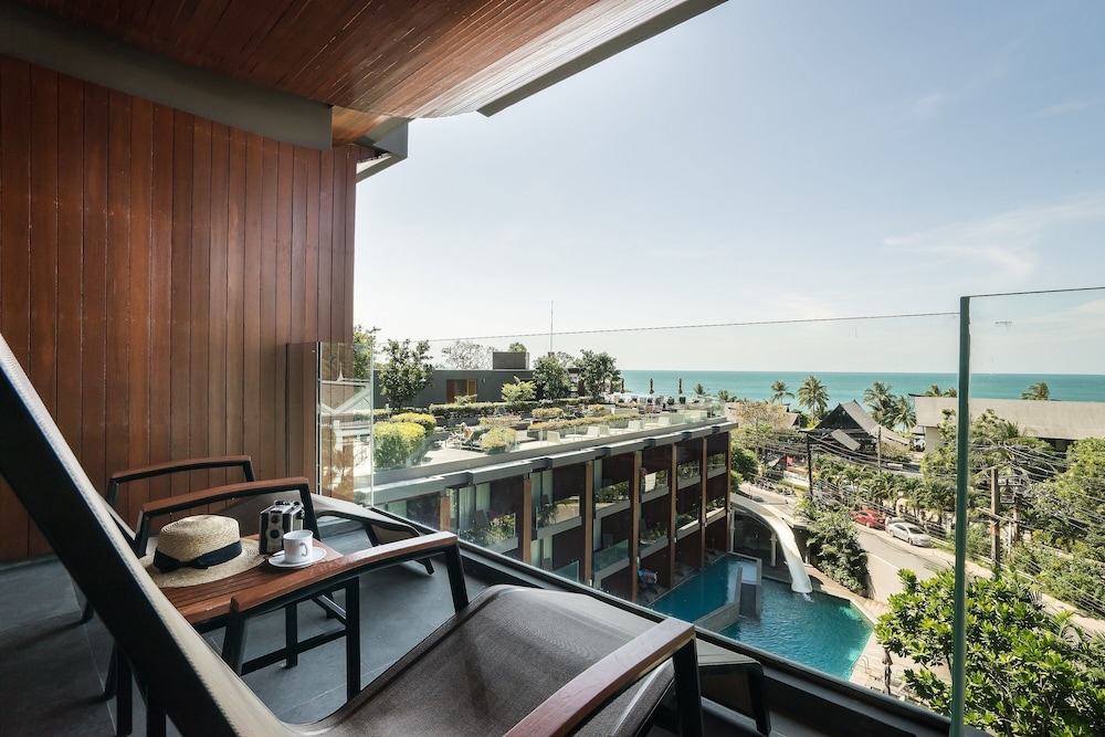 Ocean View Jacuzzi Deluxe - Hillside - Photo 6