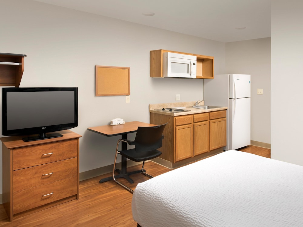 Standard Room, 1 Double Bed, Accessible, Non Smoking photo 2