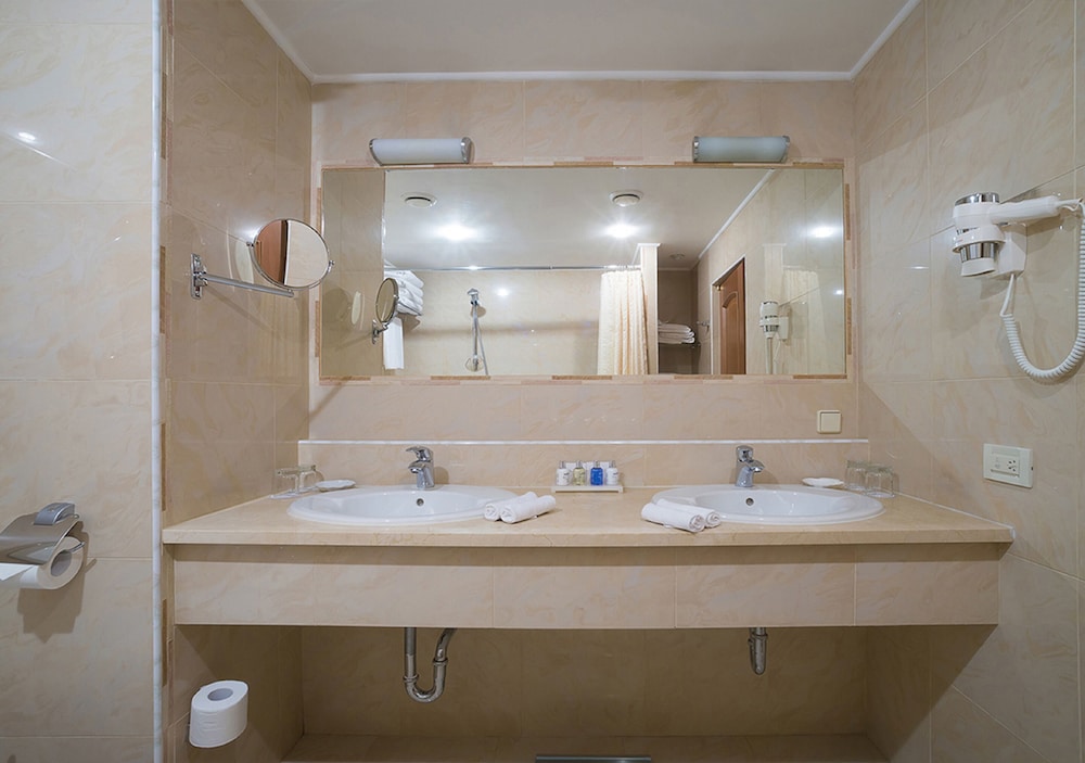 Executive Suite photo 3