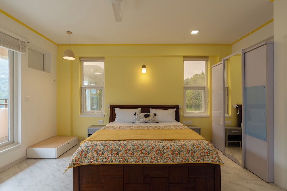 Luxury Quadruple Room, Valley View photo 1