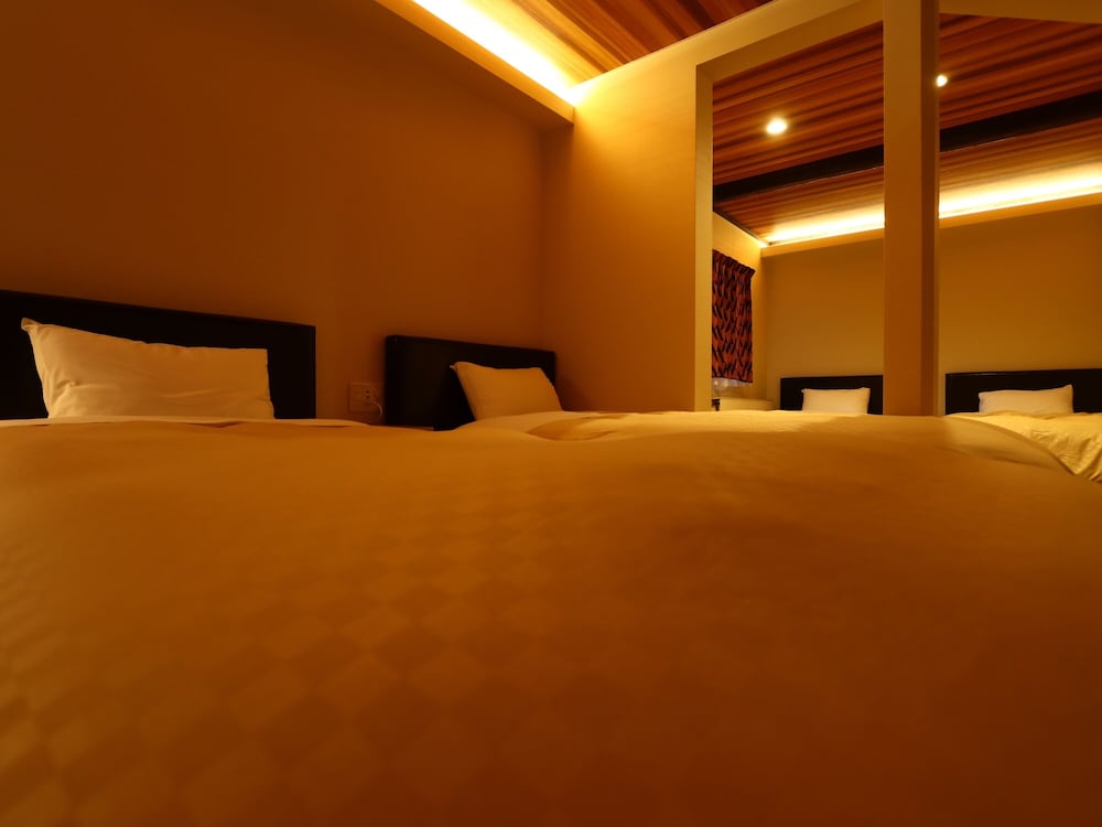 Quadruple Room photo 2