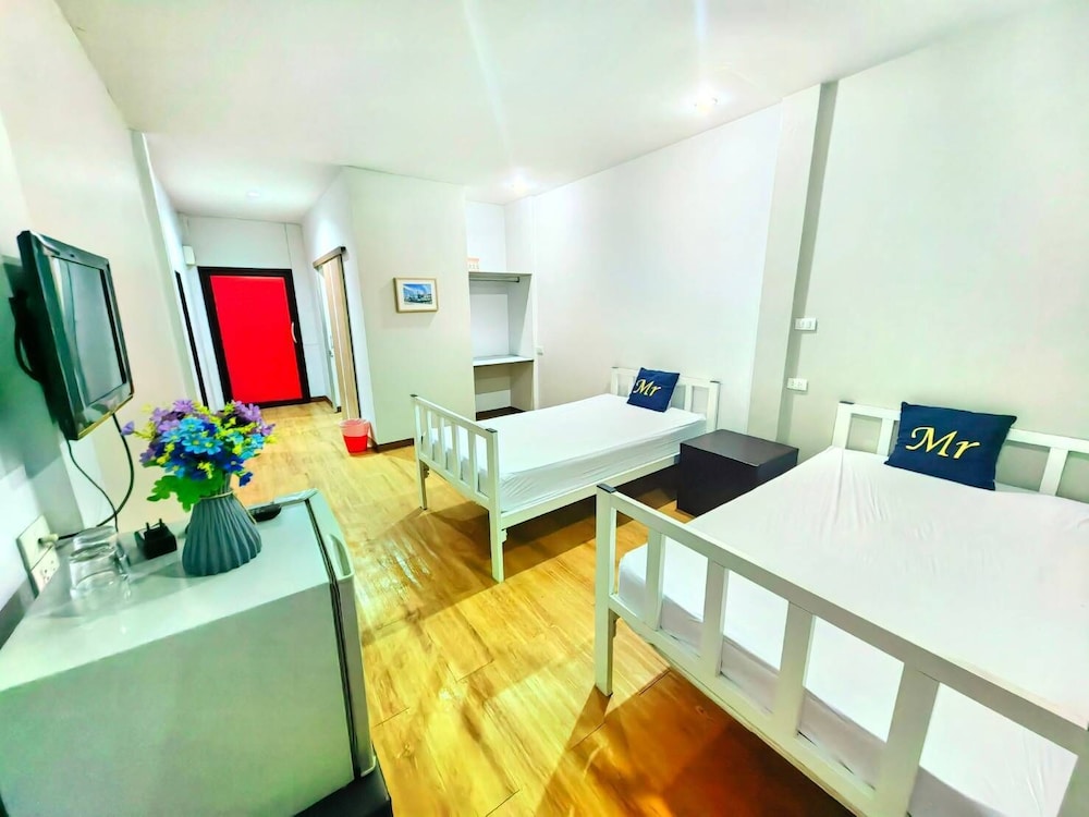 Superior Twin Room - Photo 9