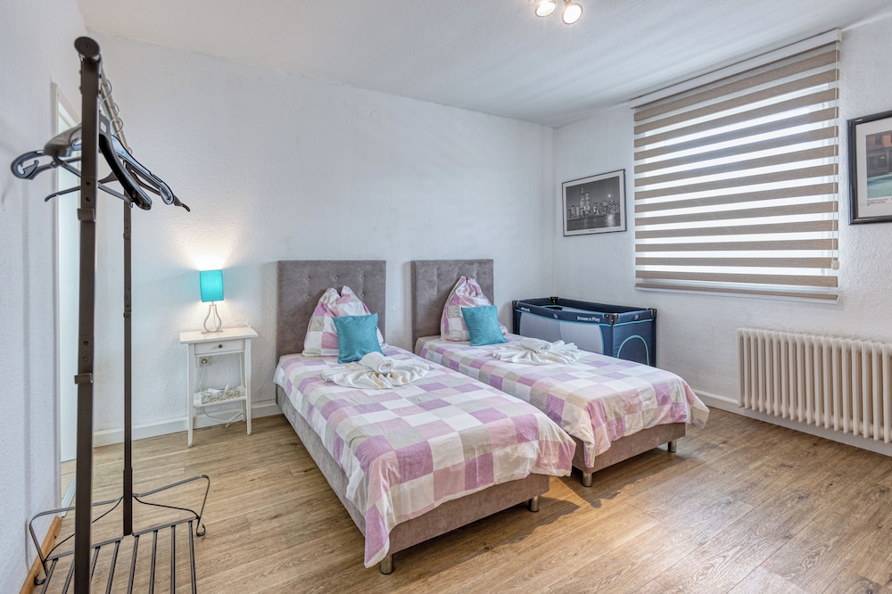 Economy Double or Twin Room photo 1