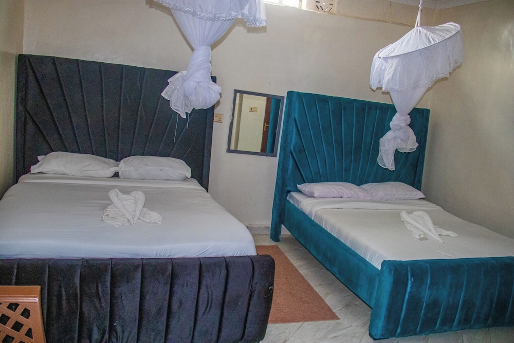 Deluxe Twin Room, Garden View photo 2