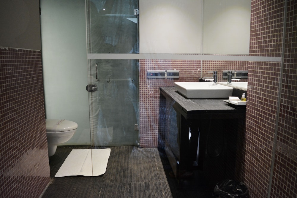 Deluxe Suite photo 3