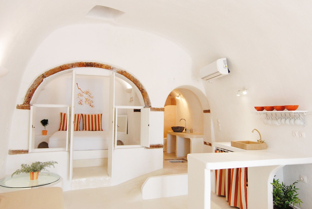 Grand Suite, Sea View - Photo 11