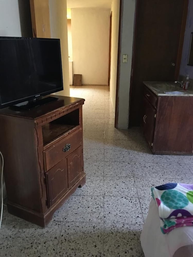 Double Room, 1 Queen Bed