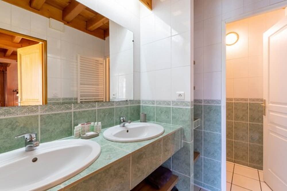 Double Room (Meursault) photo 2
