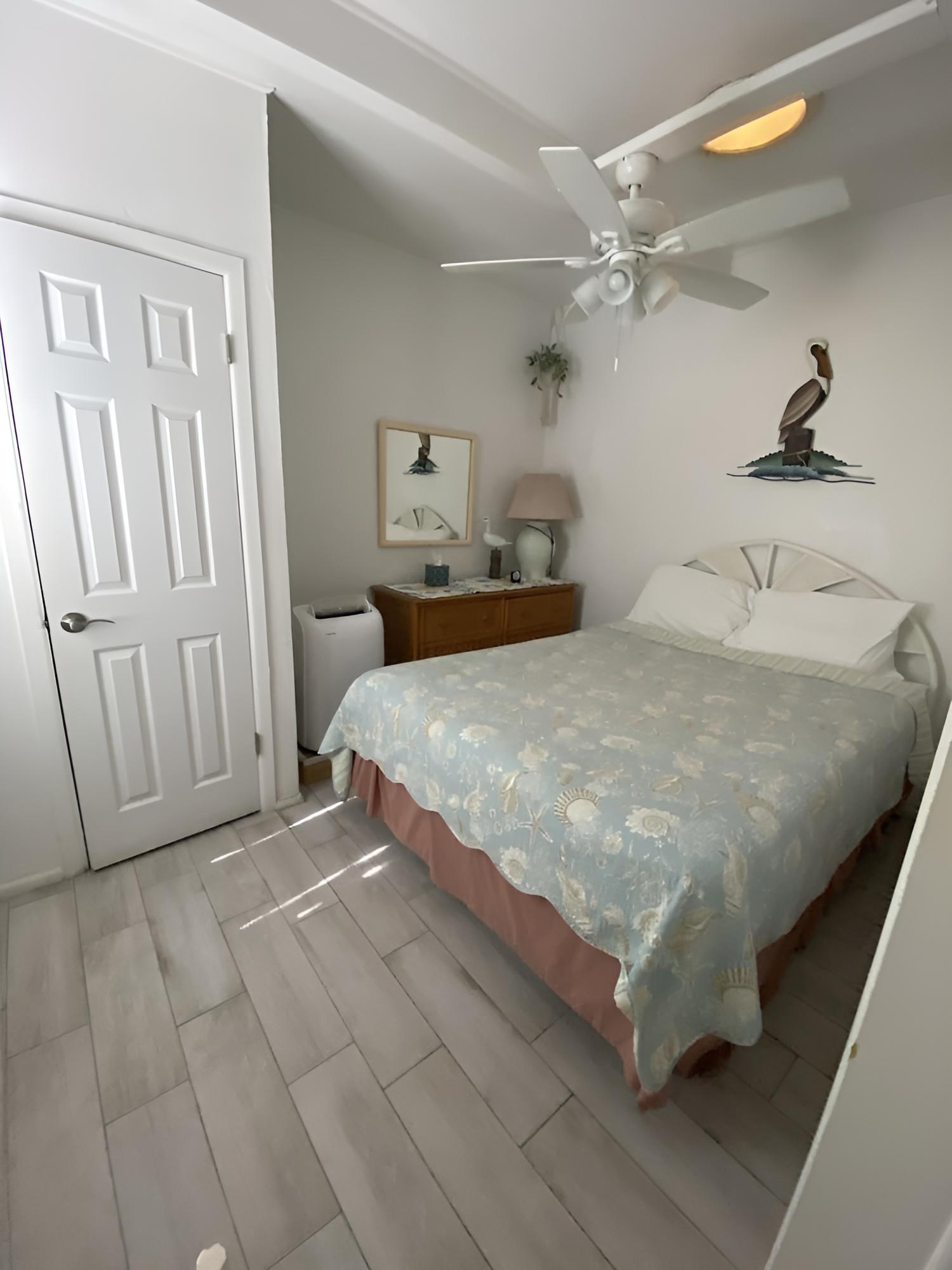 Two Bedroom Efficiency photo 1