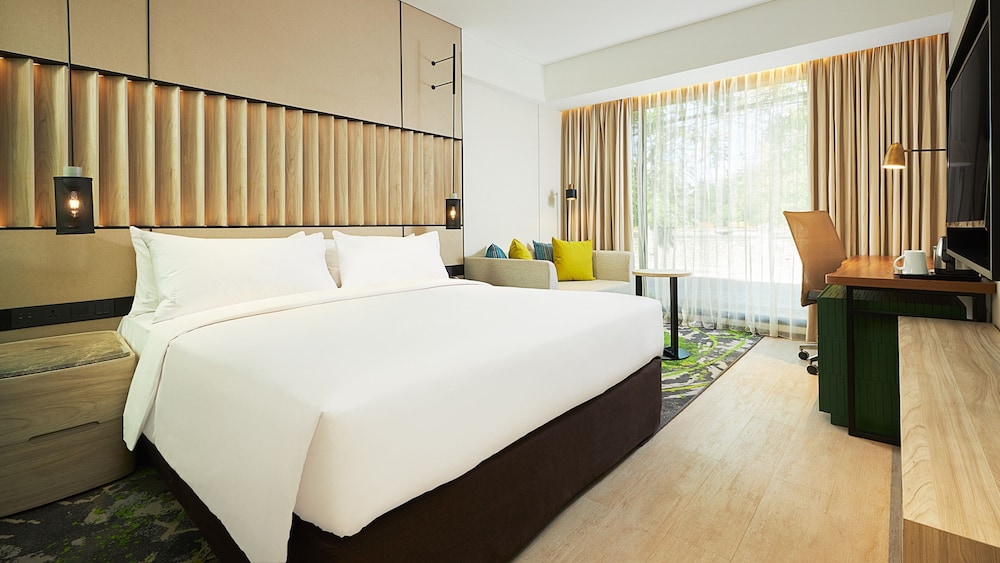 Premium Room, Multiple Beds - Photo 1