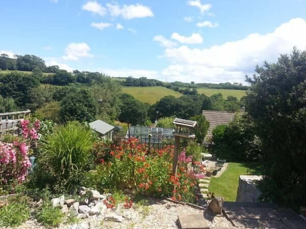 Cottage photo 1