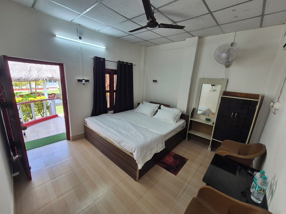 Deluxe Double or Twin Room, Garden View