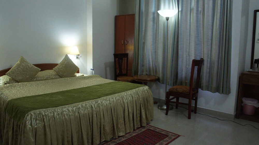 Deluxe Luxury Room - Photo 1