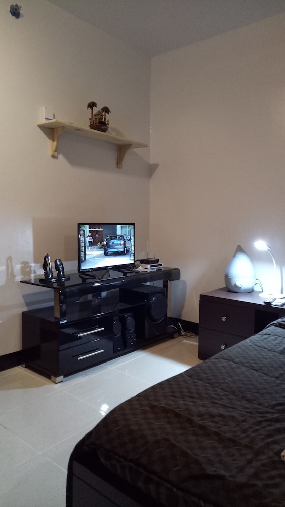Standard Condo, Accessible, Non Smoking photo 2