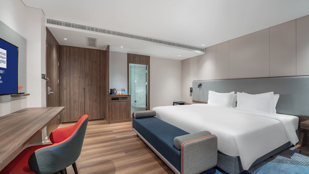Room (Specialty) - Photo 4