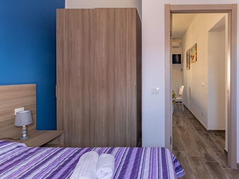Deluxe Apartment, 1 Bedroom, City View photo 3