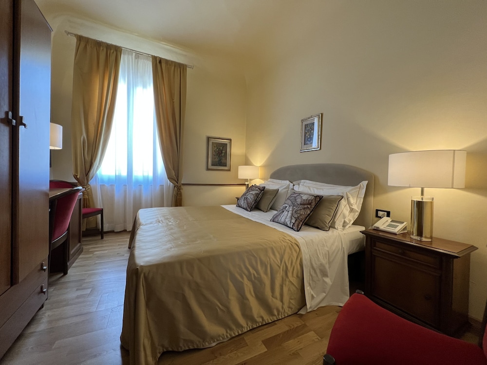 Basic Double Room - Photo 3