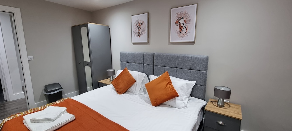 Family Apartment, 3 Bedrooms photo 2