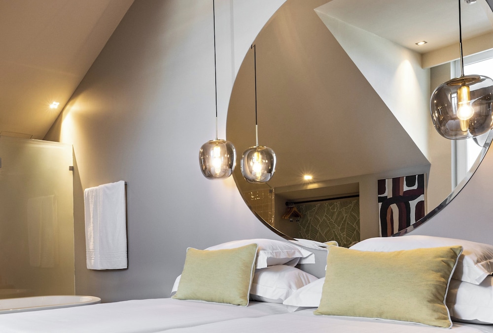 Superior Room (Premium) - Photo 6