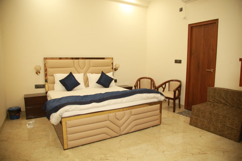 Standard Room - Photo 1