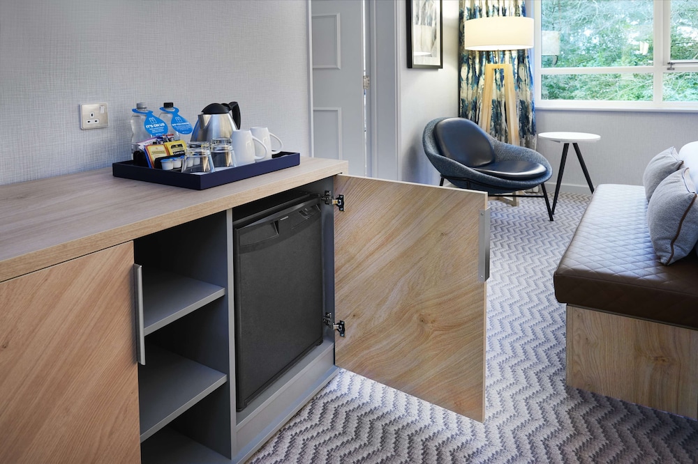 Family Suite, 1 King Bed, Balcony