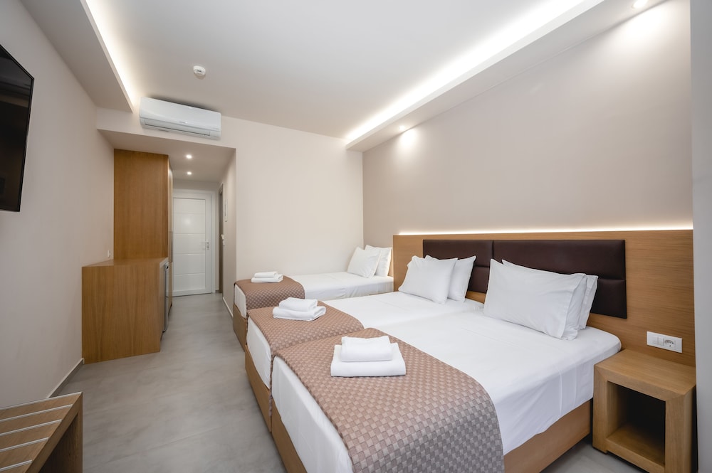 Quadruple Room, Balcony