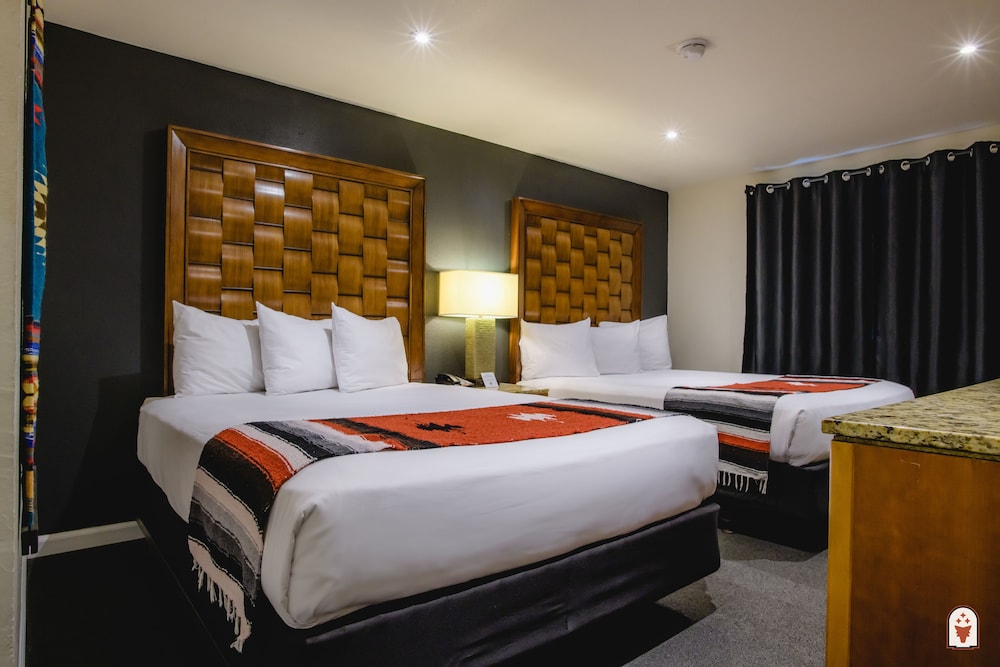 Room, 2 Queen Beds, Accessible (Handicap Accessible Double Queen Room) - Photo 2