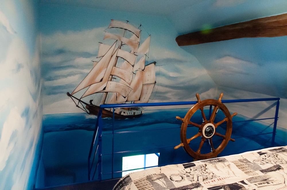 Titanic Suite, Mezzanine photo 3