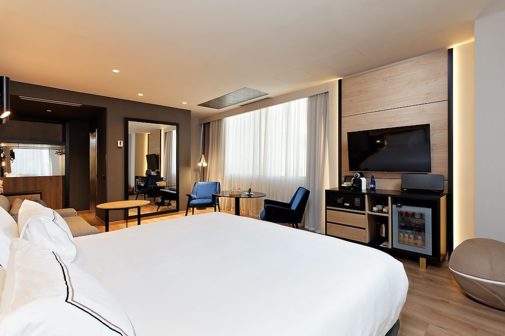 The Level Premium Room (2+1) thumbnail 5