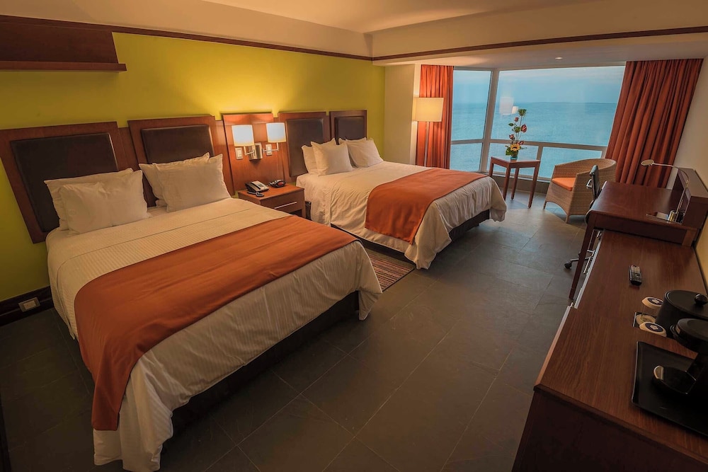 Superior Triple Room, Lagoon View