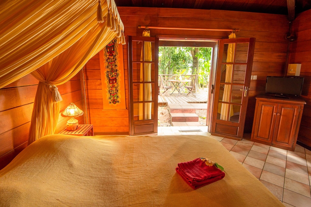 Bungalow (ALAMANDA) photo 1