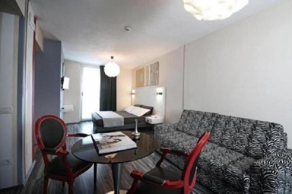 Junior Room