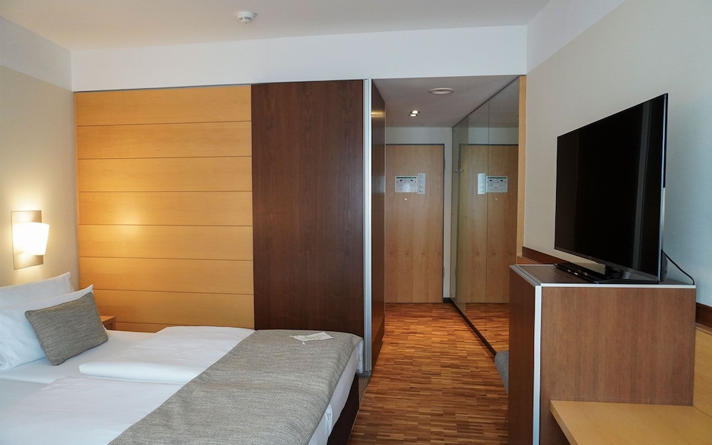 Superior Twin Room, Garden Area photo 2