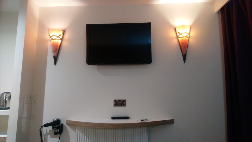 Deluxe Double Room, Ensuite (Tower View) photo 3