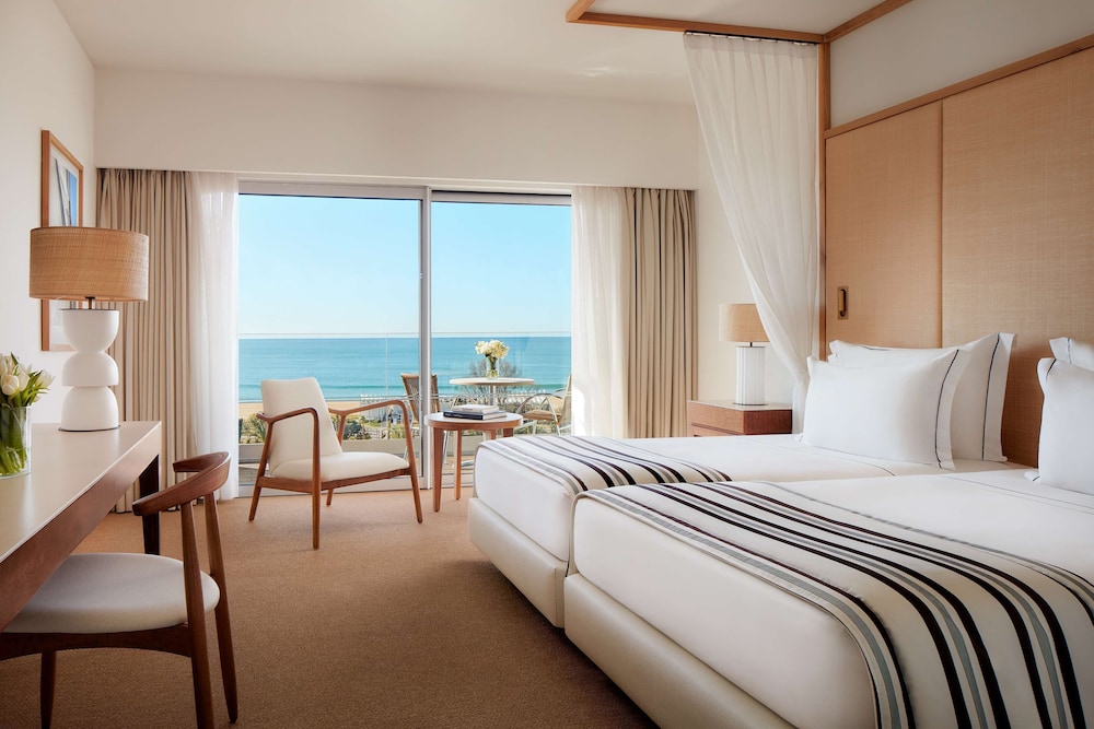 Deluxe Room, Sea View (Extra Bed 3 adults) - Photo 1