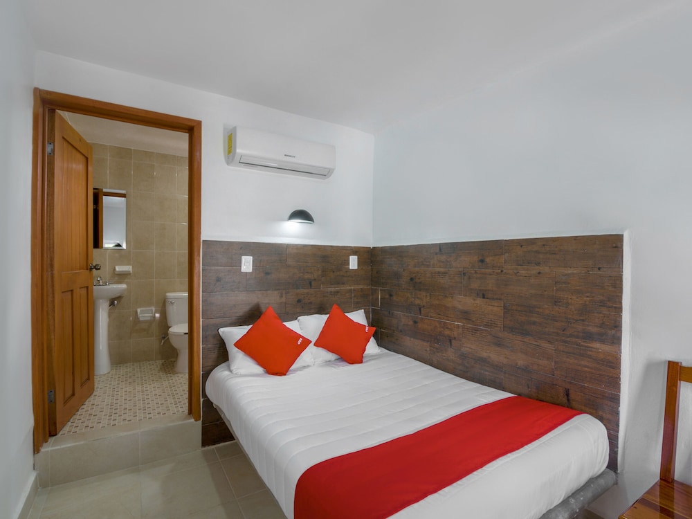 Standard Room - Photo 1