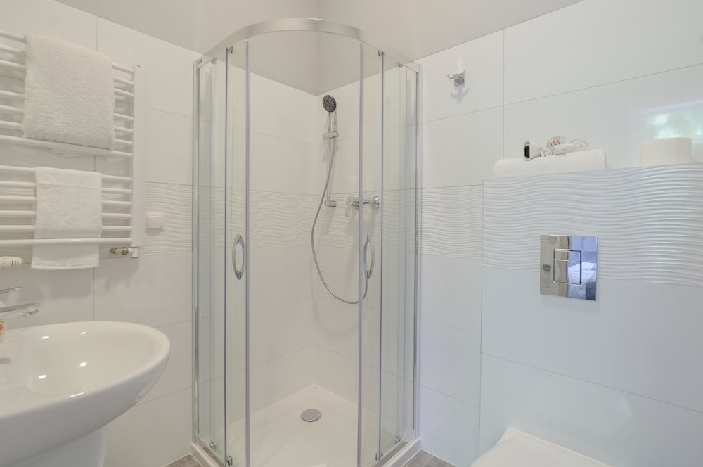 Twin Room (6) - Photo 4
