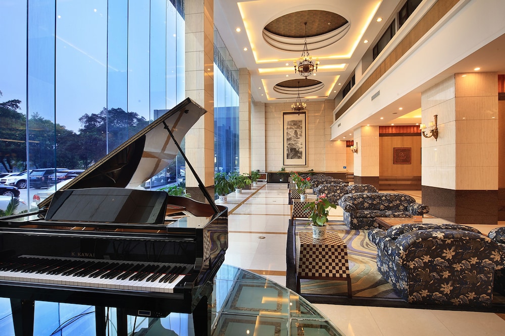 Deluxe King Room, River View - Photo 4