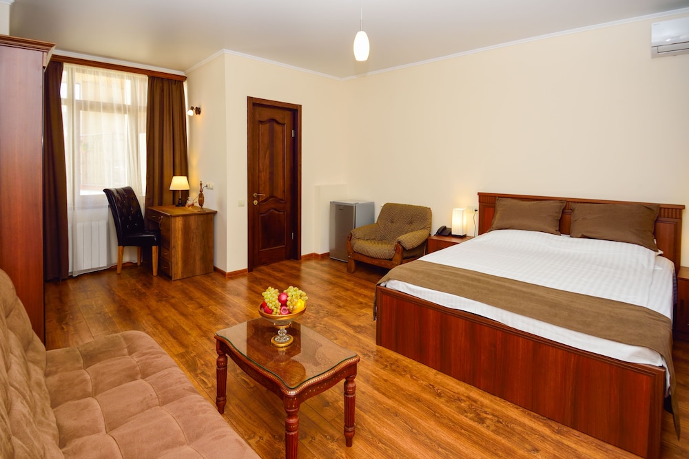 Standard Double Room, Balcony