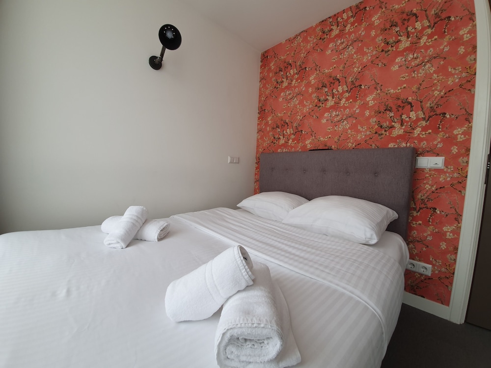Economy Double Room photo 1