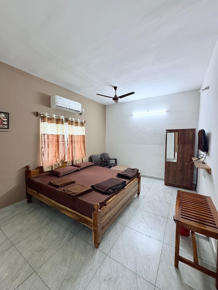 Junior Double Room Single Use photo 1