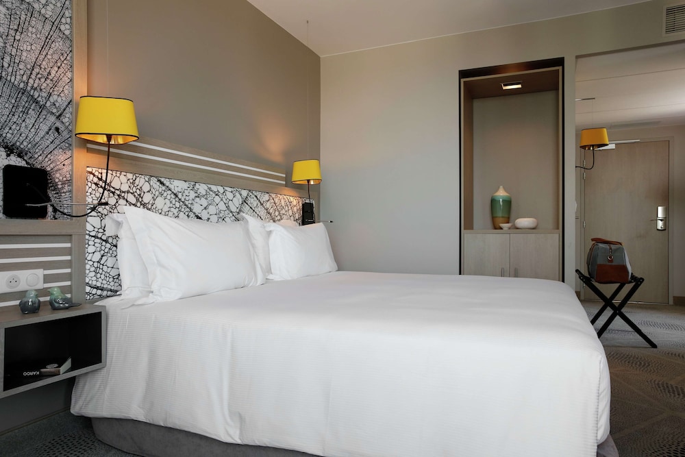 Junior Suite, 1 King Bed