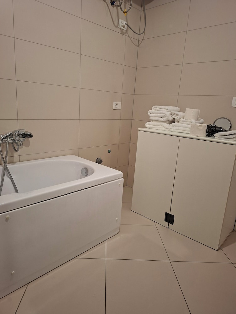 City Double or Twin Room photo 2