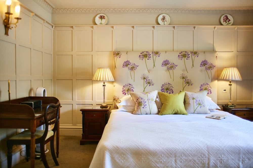 Classic Double or Twin Room photo 3