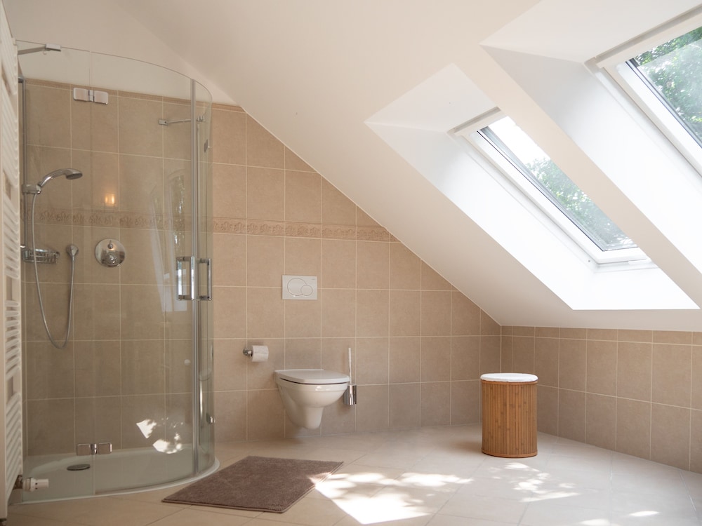 Superior Double Room, Shared Bathroom photo 1