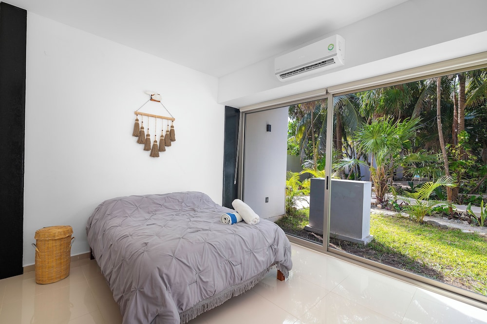 Luxury Apartment, 2 Bedrooms - Photo 1