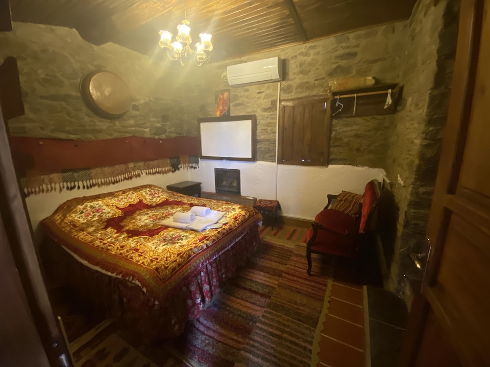 Comfort Room photo 1